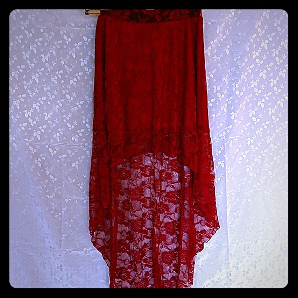 Body Central Dresses & Skirts - Body Central Red Lace Hi Lo Skirt Size Medium